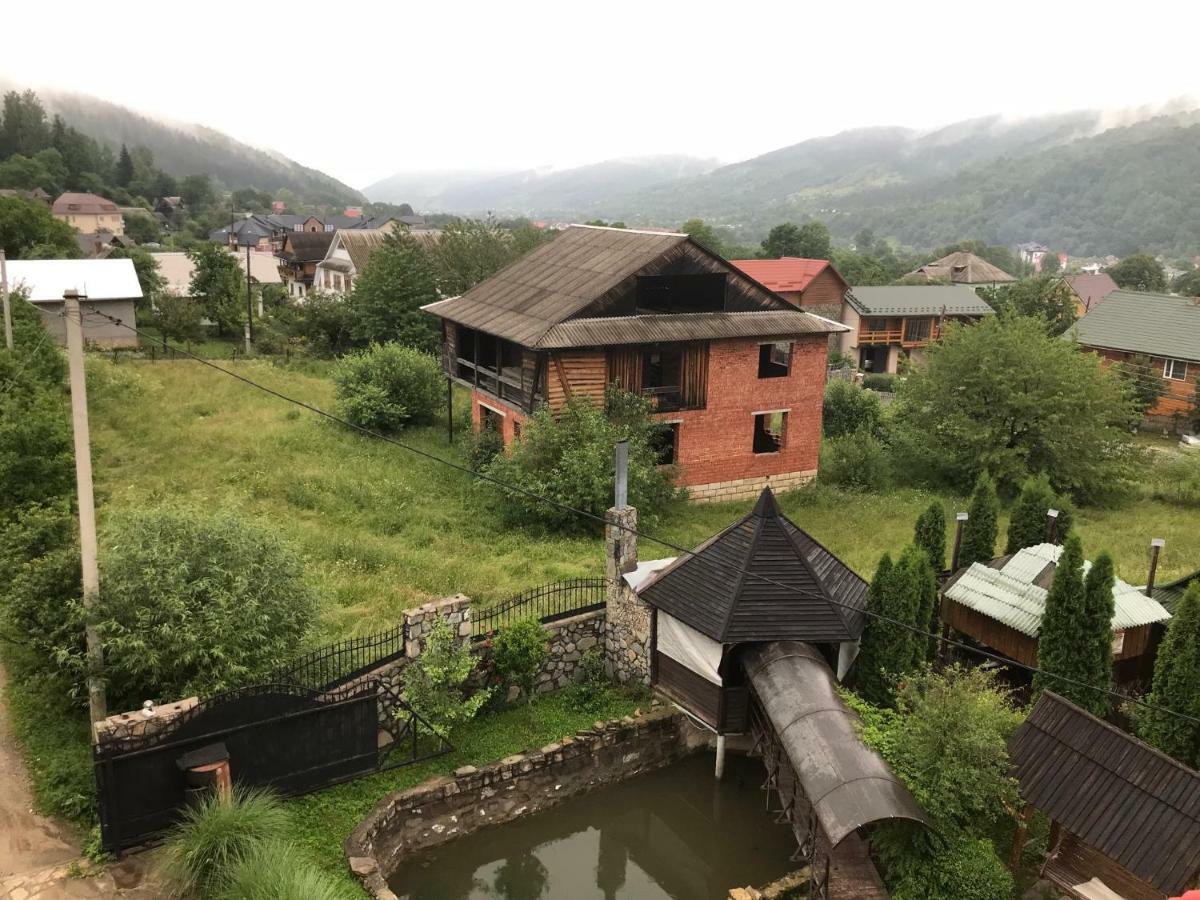 Садиба Червона Калина Private Estate Chervona Kalyna Yaremche Exterior photo